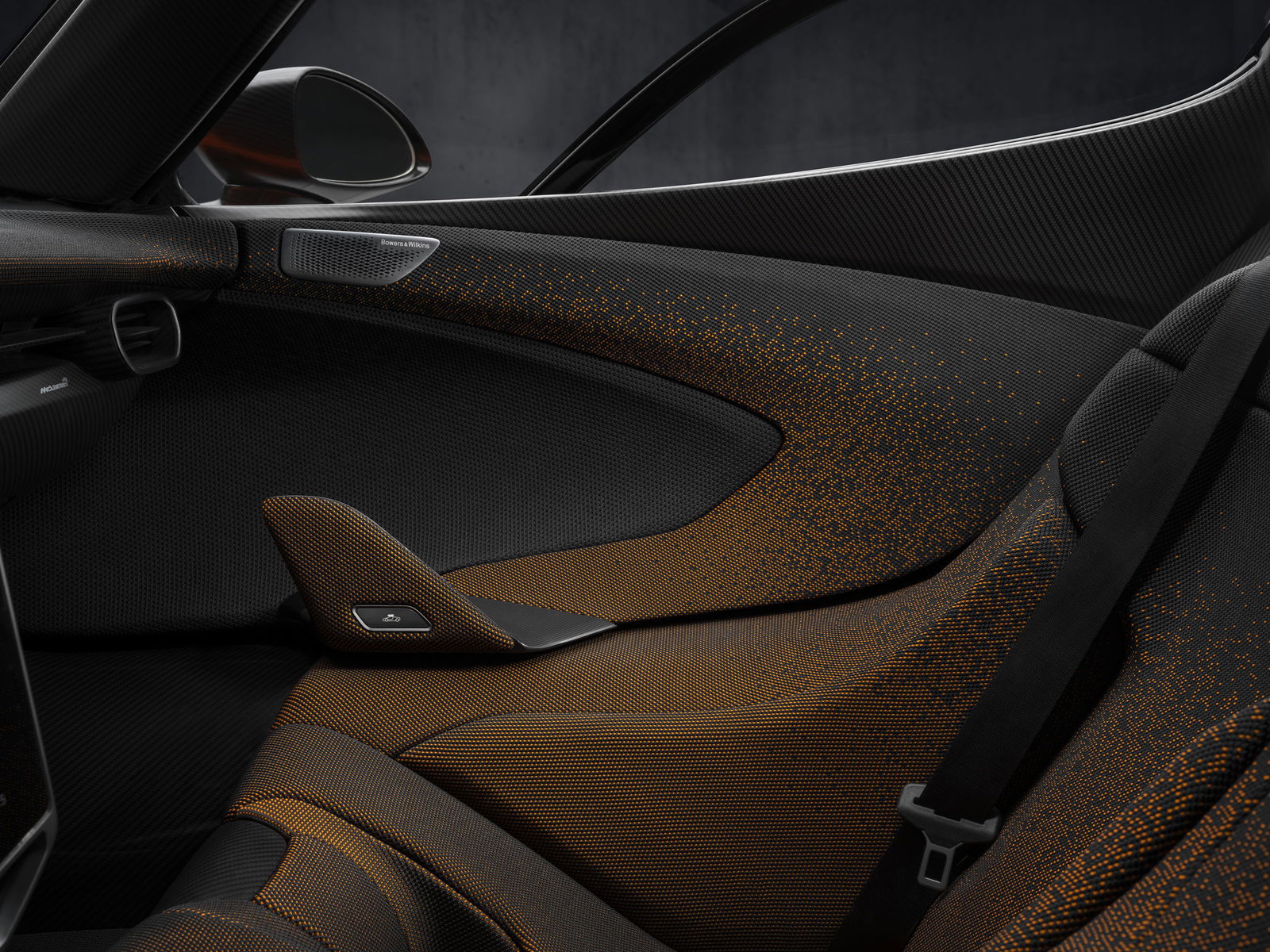 McLaren W1 - seat